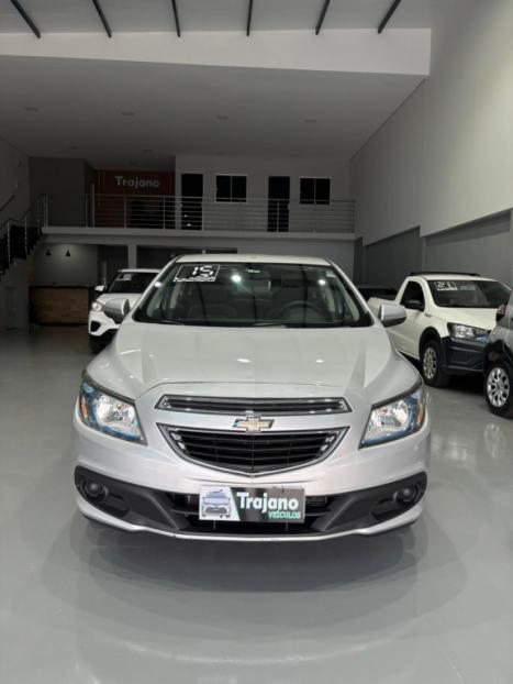 CHEVROLET Prisma 1.4 4P LT FLEX, Foto 3 CHEVROLET Prisma 1.4 4P LT FLEX, Foto 3