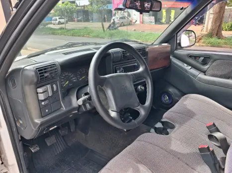 CHEVROLET S10 2.2 STD CABINE SIMPLES, Foto 3
