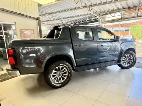 CHEVROLET S10 2.8 12V HIGH COUNTRY CABINE DUPLA 4X4 TURBO DIESEL AUTOM�TICO, Foto 3