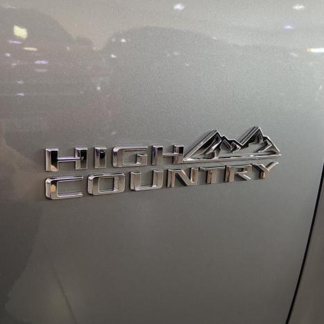 CHEVROLET S10 2.8 12V HIGH COUNTRY CABINE DUPLA 4X4 TURBO DIESEL AUTOMÁTICO, Foto 11 CHEVROLET S10 2.8 12V HIGH COUNTRY CABINE DUPLA 4X4 TURBO DIESEL AUTOMÁTICO, Foto 11