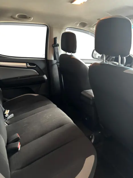 CHEVROLET S10 2.8 16V LT CABINE DUPLA 4X4 TURBO DIESEL AUTOMTICO, Foto 8