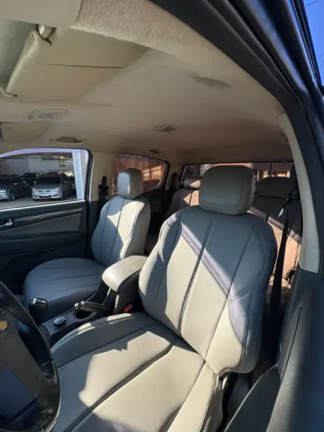 CHEVROLET S10 2.8 16V LTZ CABINE DUPLA 4X4 TURBO DIESEL AUTOMTICO, Foto 7