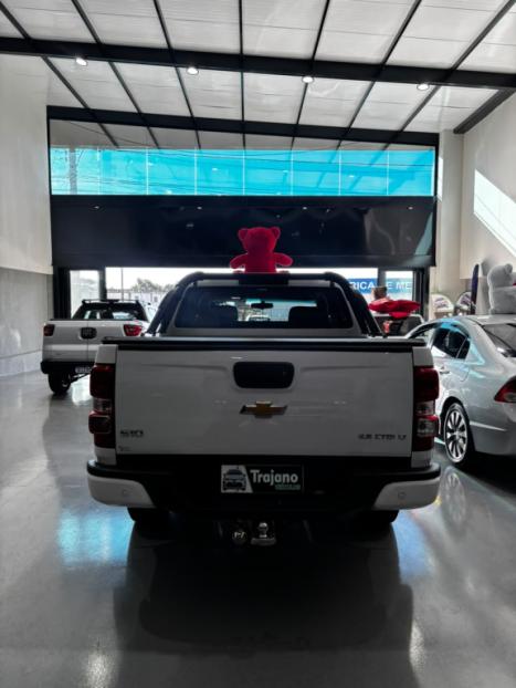 CHEVROLET S10 2.8 16V LT CABINE DUPLA 4X4 TURBO DIESEL AUTOM�TICO, Foto 4