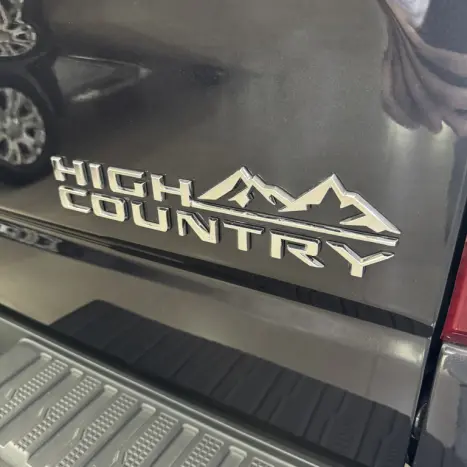 CHEVROLET Silverado 5.3 V8 1500 HIGH COUNTRY CABINE DUPLA 4X4 AUTOMÁTICO, Foto 12 CHEVROLET Silverado 5.3 V8 1500 HIGH COUNTRY CABINE DUPLA 4X4 AUTOMÁTICO, Foto 12