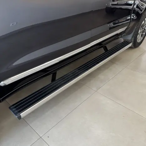 CHEVROLET Silverado 5.3 V8 1500 HIGH COUNTRY CABINE DUPLA 4X4 AUTOMÁTICO, Foto 23 CHEVROLET Silverado 5.3 V8 1500 HIGH COUNTRY CABINE DUPLA 4X4 AUTOMÁTICO, Foto 23