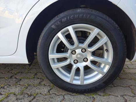 CHEVROLET Sonic Hatch 1.6 16V 4P LTZ FLEX AUTOM�TICO, Foto 9