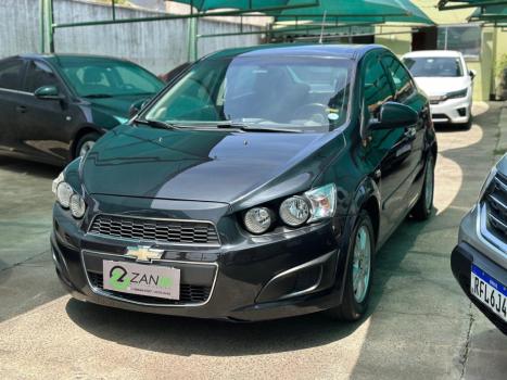 CHEVROLET Sonic Sedan 1.6 16V 4P LT FLEX AUTOM�TICO, Foto 3