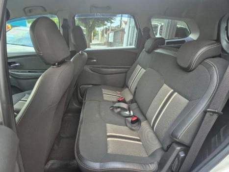 CHEVROLET Spin 1.8 4P FLEX ACTIV, Foto 3