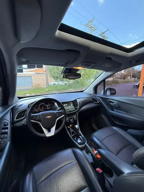 CHEVROLET Tracker 1.0 12V 4P FLEX TURBO PREMIER AUTOM�TICO, Foto 2