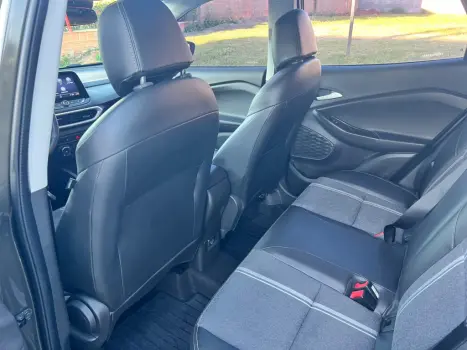 CHEVROLET Tracker 1.0 12V 4P FLEX TURBO AUTOM�TICO, Foto 13