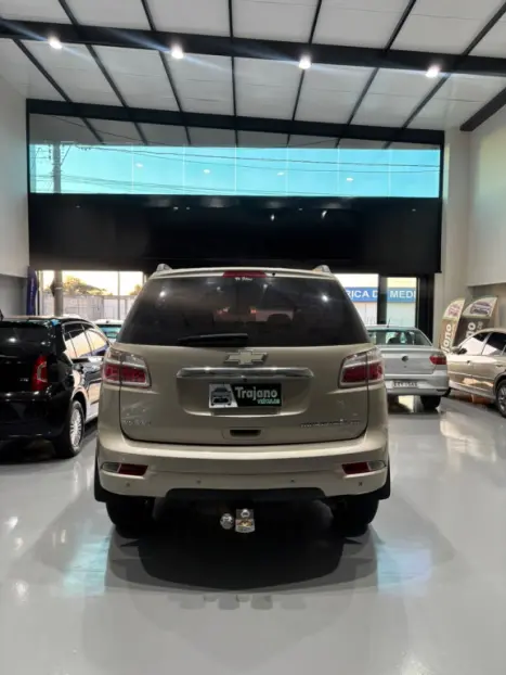 CHEVROLET Trailblazer 3.6 V6 4P LTZ 4X4 AUTOM�TICO, Foto 4