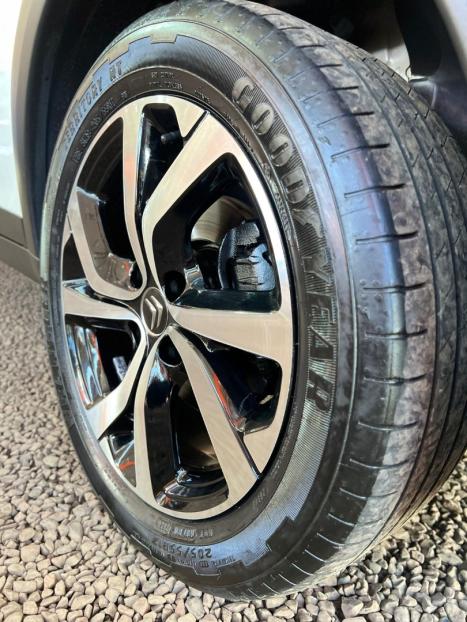 CITROEN C4 Cactus 1.6 16V 4P VTI 120 FLEX FEEL AUTOM�TICO, Foto 9