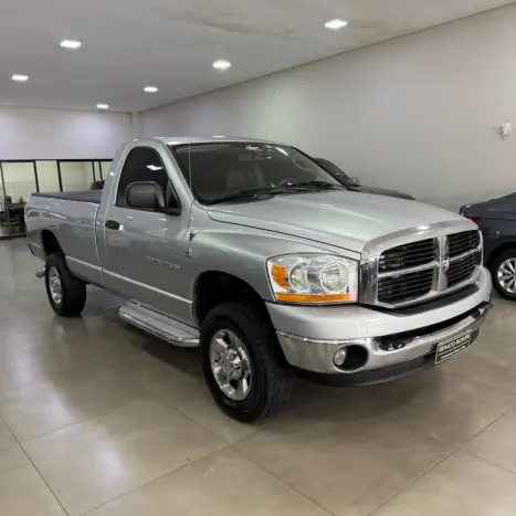 DODGE Ram 5.9 I6 24V 2500 SLT CABINE SIMPLES TURBO DIESEL 4X4 AUTOMTICO, Foto 6