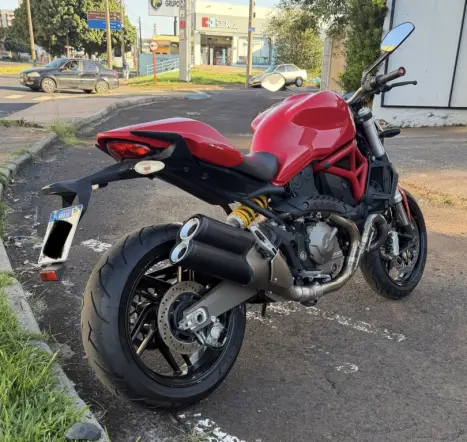 DUCATI Monster 821 ABS, Foto 6
