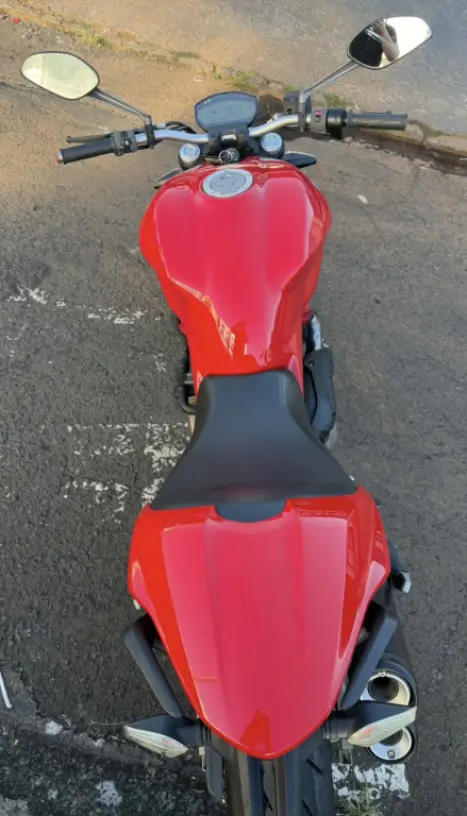 DUCATI Monster 821 ABS, Foto 8
