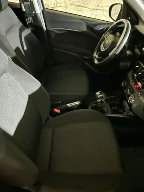 FIAT Argo 1.0 4P FLEX FIREFLY DRIVE, Foto 11