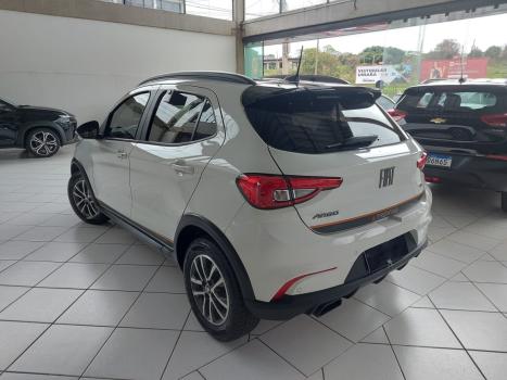 FIAT Argo 1.3 4P FLEX FIREFLY TREKKING AUTOMÁTICO CVT, Foto 8 FIAT Argo 1.3 4P FLEX FIREFLY TREKKING AUTOMÁTICO CVT, Foto 8