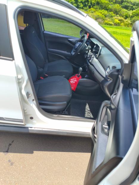 FIAT Argo 1.8 4P FLEX E.TORQ TREKKING AUTOM�TICO, Foto 8