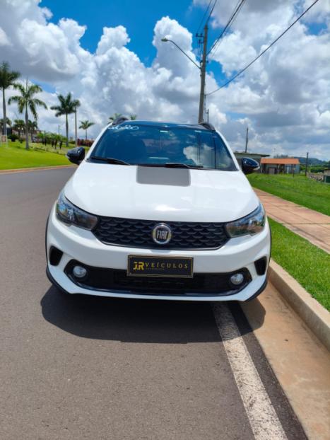 FIAT Argo 1.8 4P FLEX E.TORQ TREKKING AUTOM�TICO, Foto 12
