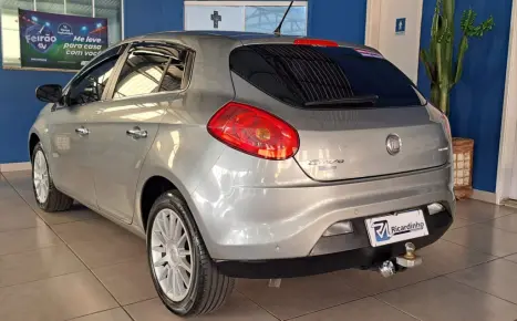 FIAT Bravo 1.8 16V 4P FLEX ABSOLUTE DUALOGIC AUTOMATIZADO, Foto 6