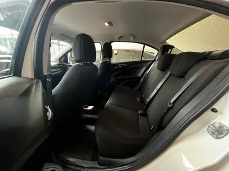 FIAT Cronos 1.3 4P FLEX DRIVE AUTOMTICO CVT, Foto 4