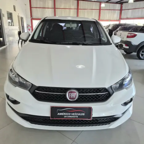 FIAT Cronos 1.3 4P FLEX, Foto 2