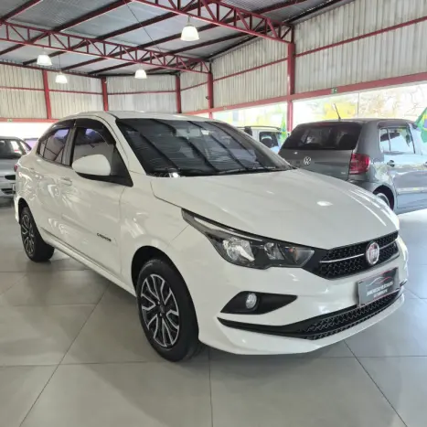 FIAT Cronos 1.3 4P FLEX, Foto 1