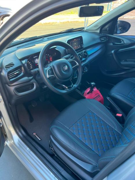 FIAT Cronos 1.3 4P FLEX, Foto 4