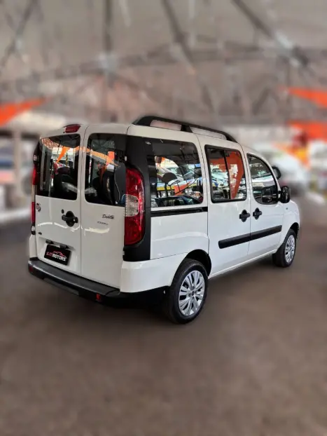 FIAT Doblo 1.8 16V 4P FLEX ESSENCE 7 LUGARES, Foto 7