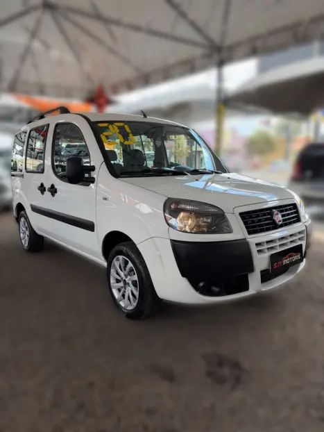 FIAT Doblo 1.8 16V 4P FLEX ESSENCE 7 LUGARES, Foto 2