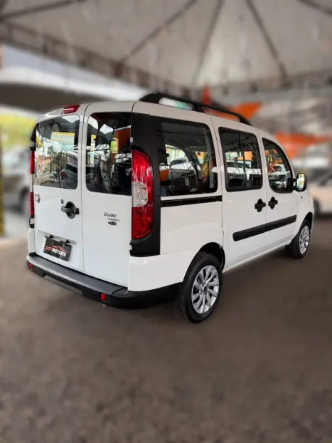 FIAT Doblo 1.8 16V 4P FLEX ESSENCE 7 LUGARES, Foto 7