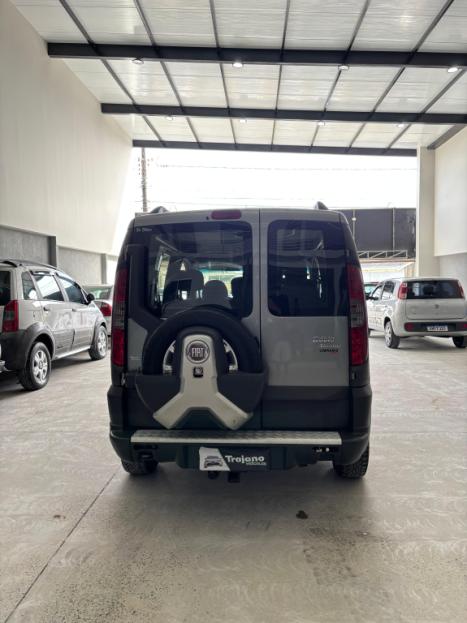 FIAT Doblo 1.8 4P ADVENTURE, Foto 4