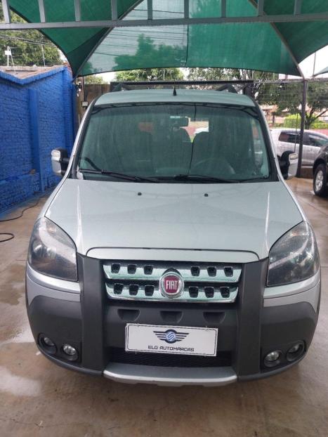 FIAT Doblo 1.8 4P FLEX ADVENTURE LOCKER, Foto 2