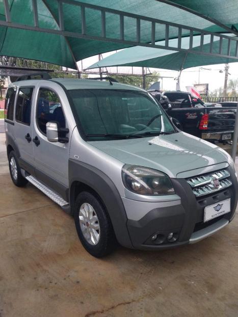 FIAT Doblo 1.8 4P FLEX ADVENTURE LOCKER, Foto 3