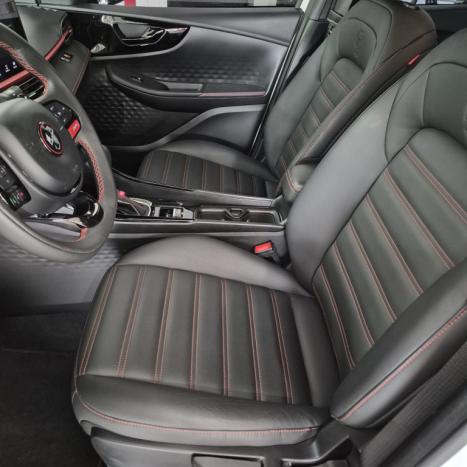 FIAT Fastback 1.3 16V 4P FLEX ABARTH TURBO 270 AUTOM�TICO, Foto 10