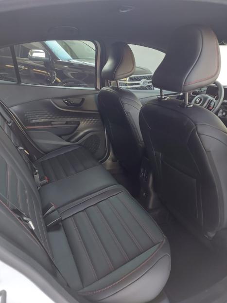 FIAT Fastback 1.3 16V 4P FLEX ABARTH TURBO 270 AUTOM�TICO, Foto 11