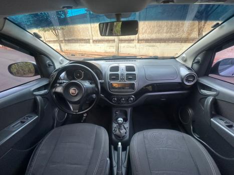 FIAT Grand Siena 1.4 4P EVO ATTRACTIVE FLEX, Foto 6 FIAT Grand Siena 1.4 4P EVO ATTRACTIVE FLEX, Foto 6