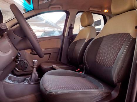 FIAT Grand Siena 1.6 16V 4P ESSENCE FLEX, Foto 4