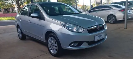 FIAT Grand Siena 1.6 16V 4P ESSENCE FLEX, Foto 4