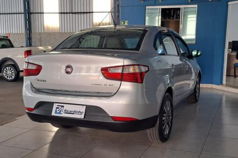 FIAT Grand Siena 1.6 16V 4P FLEX ESSENCE DUALOGIC AUTOMATIZADO, Foto 2