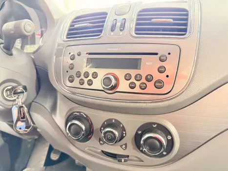 FIAT Grand Siena 1.6 16V 4P ESSENCE FLEX, Foto 9