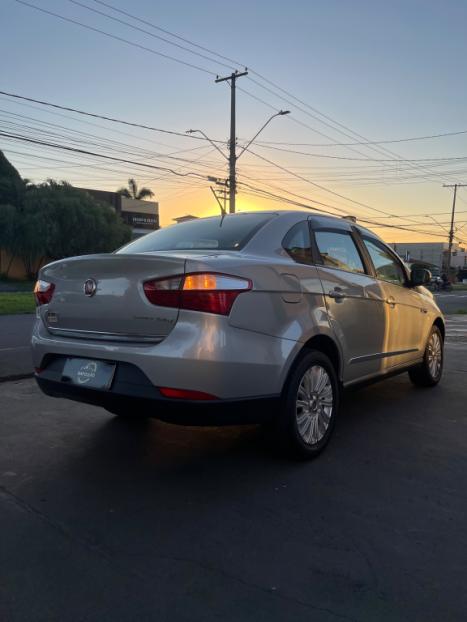 FIAT Grand Siena 1.6 16V 4P ESSENCE FLEX, Foto 6