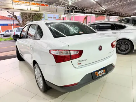 FIAT Grand Siena 1.6 16V 4P ESSENCE FLEX, Foto 6
