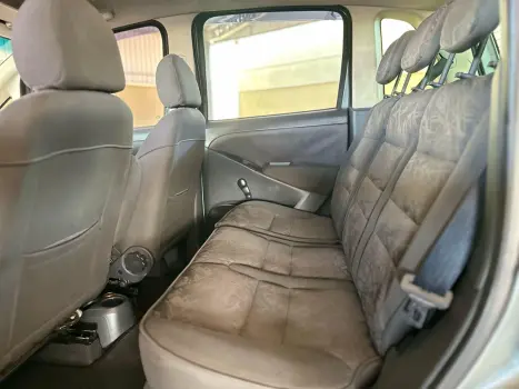 FIAT Idea 1.8 16V 4P ADVENTURE FLEX, Foto 7