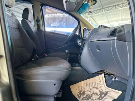 FIAT Idea 1.8 16V 4P ADVENTURE FLEX, Foto 9