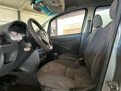 FIAT Idea 1.8 16V 4P ADVENTURE FLEX, Foto 10