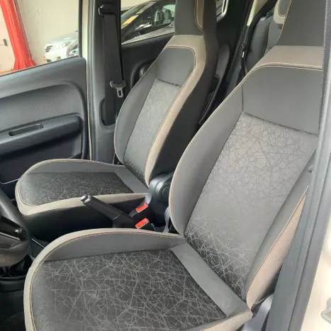 FIAT Mobi 1.0 4P FLEX EVO TREKKING, Foto 9