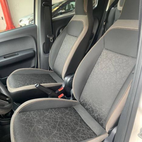 FIAT Mobi 1.0 4P FLEX EVO TREKKING, Foto 9