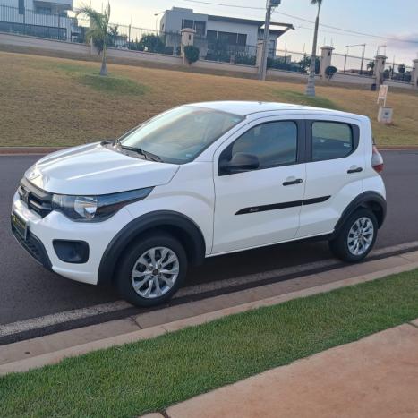 FIAT Mobi 1.0 4P FLEX EVO LIKE, Foto 1
