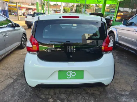 FIAT Mobi 1.0 4P FLEX DRIVE FIRE FLY, Foto 5